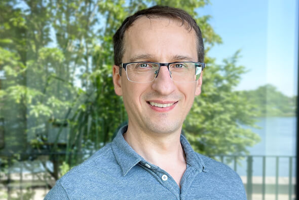Maksym Viunyk, Mitarbeiter der DSN Holding GmbH